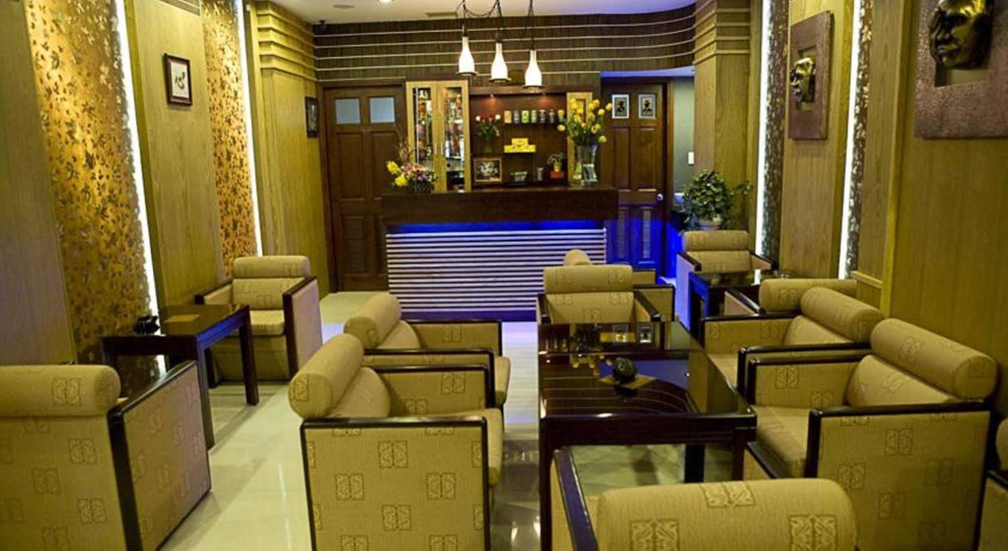 Hoang Vinh Hotel Хошимін Екстер'єр фото